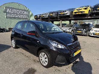 Schadeauto Peugeot 108 1.0 E-VTI 53KW Airco Camera Led Active 5-drs NAP 2022/2