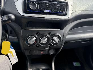 Suzuki Alto 1.0 50KW Airco Celebration 5-Drs EASSS NAP picture 9