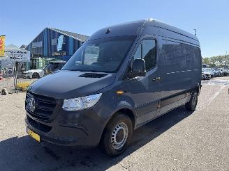 Mercedes eSprinter 55 kWh 85KW L2H2 Clima Camera NAP picture 2