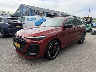 Schadeauto Audi Q5 2.0 TFSI e-Hybrid 185KW Quattro S Edition Competition Pano NAP 2025/11