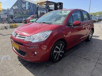 Voiture accidenté Citroën C3 1.2 60KW Automaat Airco Led 5-Drs Collection NAP 2015/3