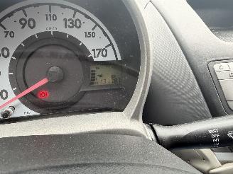 Toyota Aygo 1.0-12V 50KW 5-Deurs picture 9