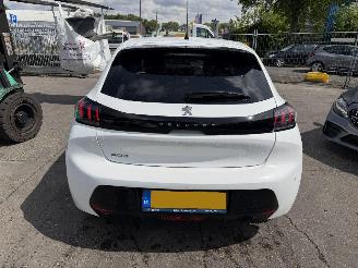 Peugeot 208 1.2 55KW Allure Clima Navi 360 Camera NAP picture 3