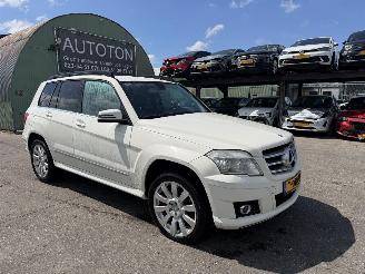 damaged passenger cars Mercedes Glk-klasse 350 V6 200KW Autom. 4-Matic Clima Navi First Edition 2012/2