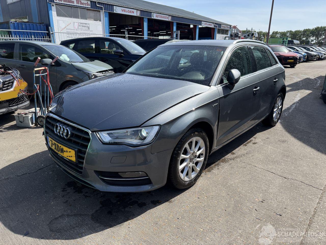 Audi A3 1.4 TFSI G-Tron Autom. Clima Navi Led Sportback