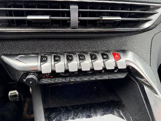 Peugeot 5008 1.2 PureTech Blue Lease GT-Line 96kW NAP Pano picture 21