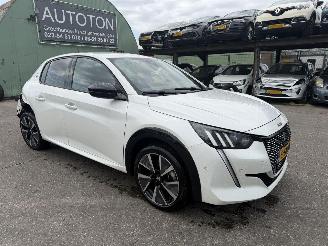 Schadeauto Peugeot e-208 50 kWh 100KW GT Pack Clima Navi Led Xenon Virt. Cockpit NAP 2023/1