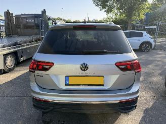 Volkswagen Tiguan 1.5 TSI DSG Pano Allspace Clima Navi Camera Virt Dash NAP picture 4