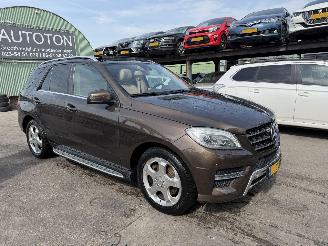 skadebil auto Mercedes M-klasse 350 CDI 190KW BlueTEC Pano Clima Navi Led Xenon Camera 4Matic 2013/3