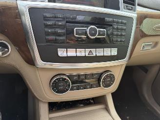 Mercedes M-klasse 350 CDI 190KW BlueTEC Pano Clima Navi Led Xenon Camera 4Matic picture 10