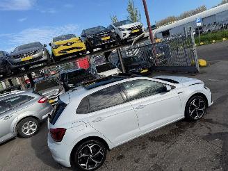 Volkswagen Polo 1.0 TSI 70kW Pano picture 3