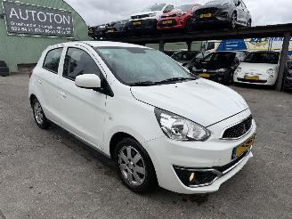 uszkodzony samochody osobowe Mitsubishi Space-star 1.0 52KW Airco 5-Deurs Cool+ NAP 2016/8