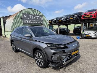 Coche accidentado BYD Seal U 1.5 DM-I 145KW Autom. Pano Clima Navi Boost FWD NAP 2026/1