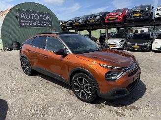 krockskadad bil auto Citroën E-C4 50 kWh Shine Pano Autom. Clima Navi Led 360 Camera NAP 2021/5