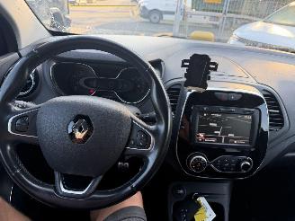 Renault Captur 0.9 TCE 66KW  Bose Clima Navi Led Camera picture 8