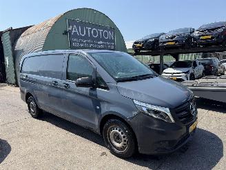 krockskadad bil bedrijf Mercedes Vito 110 CDI 75KW Clima Navi Led Functional Lang NAP 2021/10