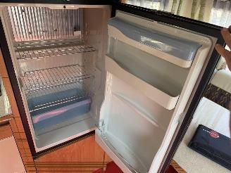 Burstner  510TS Belcanto Mover Vast Bed WC Douche Rondzit picture 12