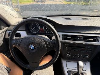 BMW 3-serie 318i 105KW Autom. Clima Executive Sedan picture 9