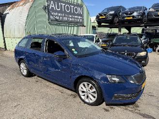Skoda Octavia 1.6 TDI 85KW DSG Clima Navi Camera Greentech Ambition Business NAP picture 2