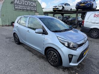 Coche accidentado Kia Picanto 1.0 CVVT 49KW Airco 5-Drs EcocomyPlusLine NAP 2017/7