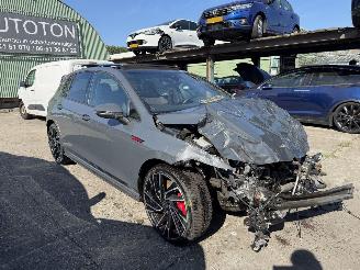 skadebil auto Volkswagen Golf 2.0 GTI 300PK Autom. Pano Clima Navi 5-Drs 2022/2