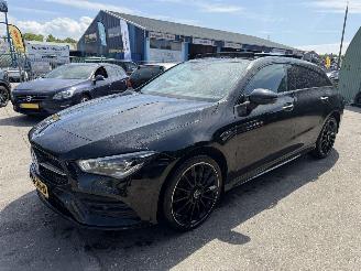 krockskadad bil auto Mercedes Cla-klasse 250 e Pano Sfeerverlichting Clima Navi Premium Plus 2021/3