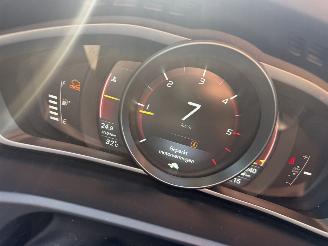 Volvo V-40 2.0 D2 88KW R-Design Xenon Clima Navi Business NAP picture 11
