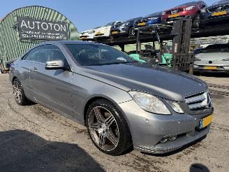Voiture accidenté Mercedes E-klasse 250 CDI 150KW Autom. Coupe Clima Navi Leer Xenon 2010/1