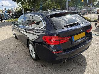 Auto incidentate BMW 5-serie 520D 140KW Autom. High Executive Clima Navi Xenon Camera 2019/1