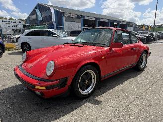 krockskadad bil auto Porsche 911 3.2 170KW Coupe 1986/6