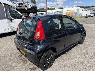 skadebil auto Peugeot 107 1.0-12V 50KW XR NAP 2009/6