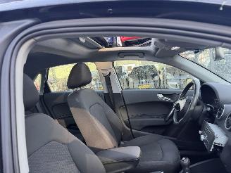 Audi A1 1.0 TFSI 70KW Pano Navi Airco Sportback Proline picture 9