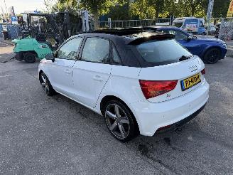 Audi A1 1.0 TFSI 70KW Pano Navi Airco Sportback Proline picture 5