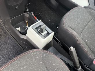 Dacia Spring 26.8 kWh 33KW Autom. Navi Clima Expression NAP picture 12