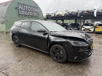 uszkodzony samochody osobowe BYD SEAL 6 Touring 1.5 DM-i Autom. Pano Clima Navi Led Hybrid 2025/10