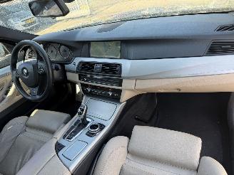 BMW 5-serie 528i 190KW Autom. Clima Navi Leer Xenon Led Executive picture 6