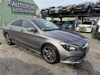 skadebil auto Mercedes Cla-klasse 180 Autom. 90KW Clima Navi Led AMG-pakket 2017/3