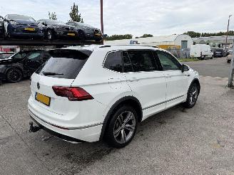 Volkswagen Tiguan 1.5 TSI 110KW DSG R-Line Clima Navi Led 7-Pers NAP picture 5
