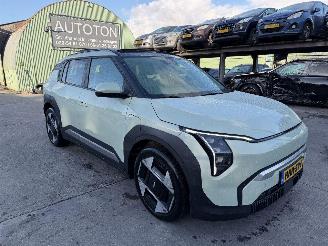 Kia EV3 58.3 kWh 150KW Pano Plus Advanced Clima Navi Camera NAP picture 1