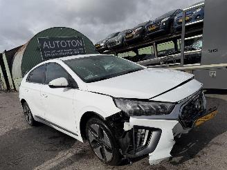 Avarii autoturisme Hyundai Ioniq 1.6 GDI Hybrid Comfort Plus Clima Navi 2021/7