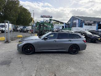 BMW 3-serie 330e xDrive 215KW Pano Clima Navi Hud picture 4