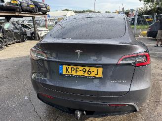 Tesla Model Y 75 kWh Long Range AWD 258KW Pano Clima Navi picture 4