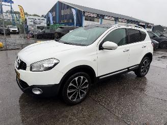 skadebil auto Nissan Qashqai 1.6 86KW Clima Navi Pano Camera Connect Edition NAP 2011/4