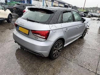 Audi A1 1.0 TFSI 70KW Navi Airco Sportback NAP picture 2