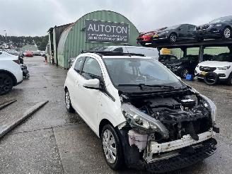 Voiture accidenté Peugeot 108 1.0 e-VTi Active  TOP! 2014/11