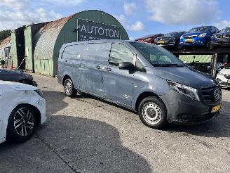 skadebil bedrijf Mercedes Vito 114 CDI Extra lang Autom. Clima Navi 2022/9