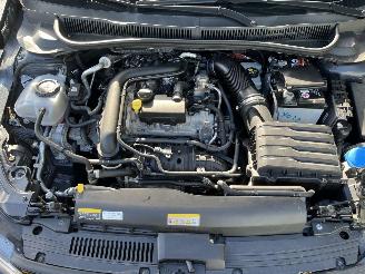 Volkswagen Polo 1.0 TSI Life picture 8