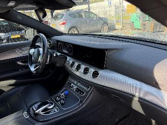Mercedes E-klasse 300 e 155KW Hybrid AMG Autom. Sfeerverlichting Clima Navi Led Xenon NAP picture 10