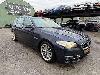 Coche accidentado BMW 5-serie 520i Autom. 135KW Pano Clima Navi Hud Luxury Edition NAP 2017/1