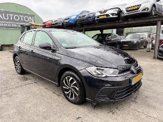 Schadeauto Volkswagen Polo 1.0 TSI 70KW Life Navi Airco 5-Drs NAP 2022/1